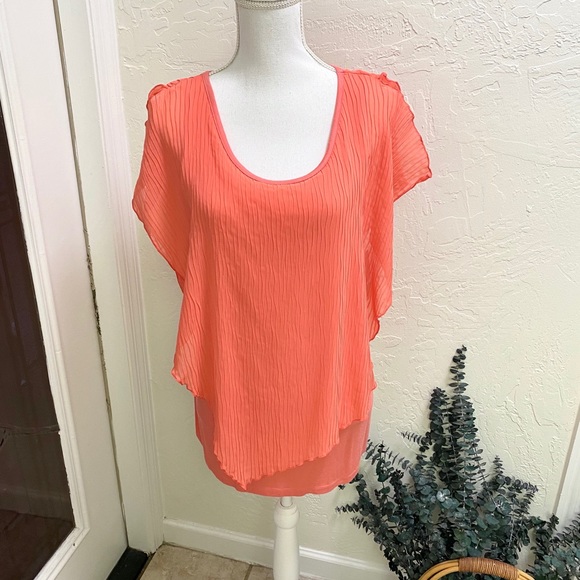 I N Studio Sz Lg Split Shoulder Coral Asymmetrical Overlay Top NWT - Picture 5 of 9